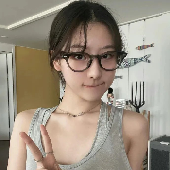 神秘小镇海报