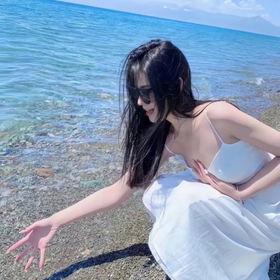 时间暂停的季节海报